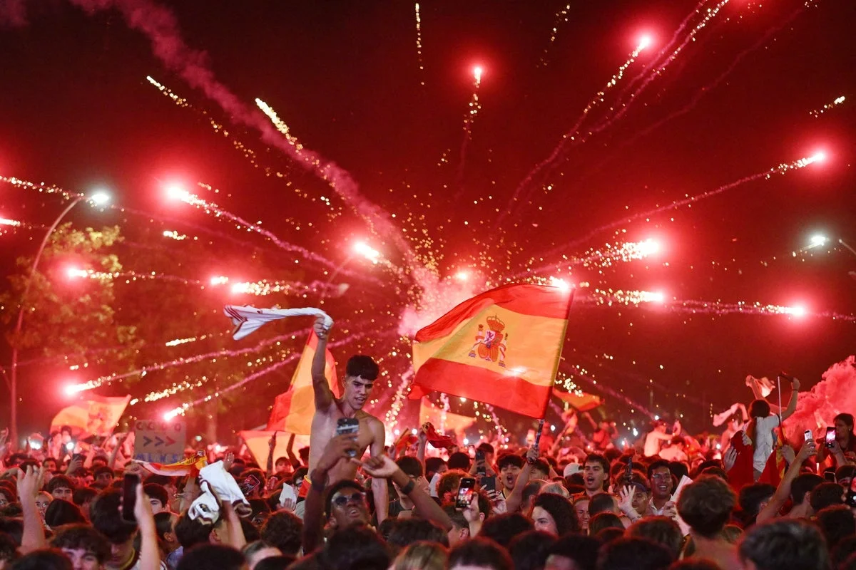 Spain Celebrates World Cup Victory with Open-Top Bus Parade in Madrid